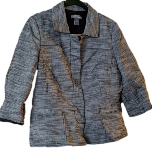 Ann Taylor Jackets & Blazers - ANN Taylor Petites Black & White Textured Blazer 12P